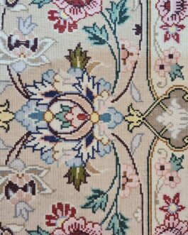 3-meter hand-woven carpet of Isfahan Abtin,  1279